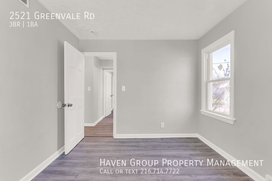 2521 Greenvale Rd, Cleveland - Spacious 3-bed 1-bath single-family home! property image