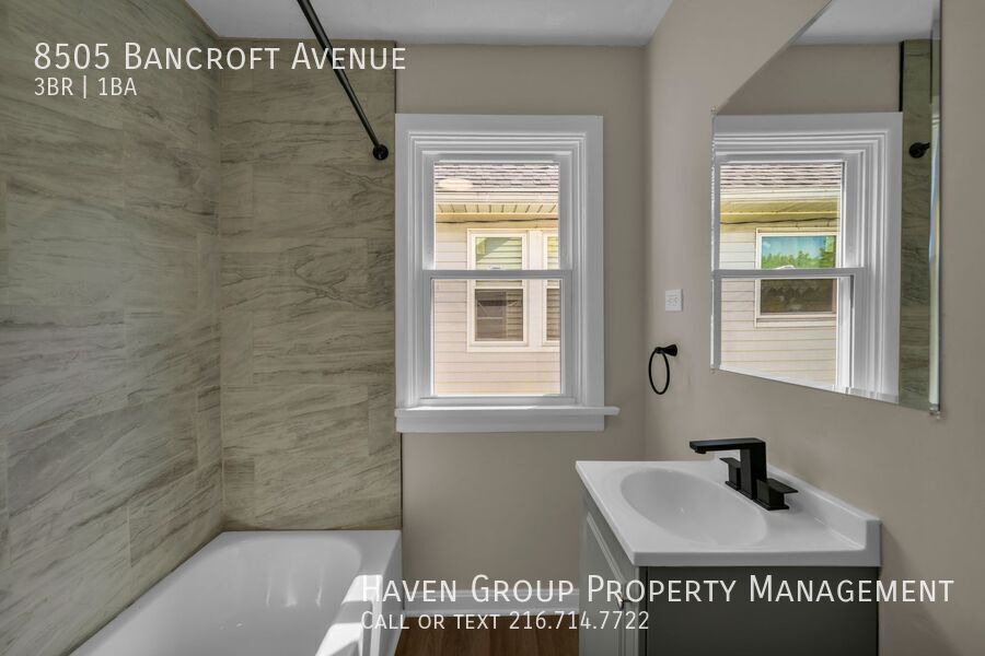 8505 Bancroft Ave, Cleveland - Spacious 3-bed 1-bath single-family home! property image