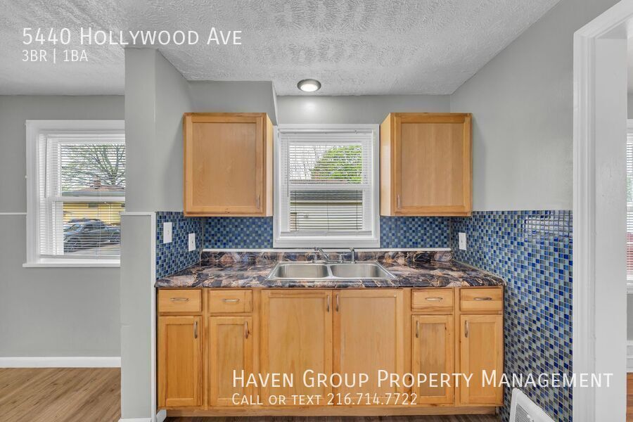 5440 Hollywood Ave, Maple Heights- Spacious 3-bed 1-bath single-family home! property image