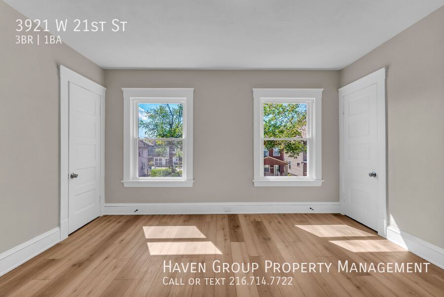 3921 W 21st St, Cleveland, Ohio, 44109- Spacious 3-bed 1-bath single-family home! property image