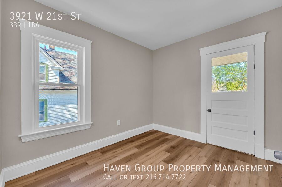 3921 W 21st St, Cleveland, Ohio, 44109- Spacious 3-bed 1-bath single-family home! property image