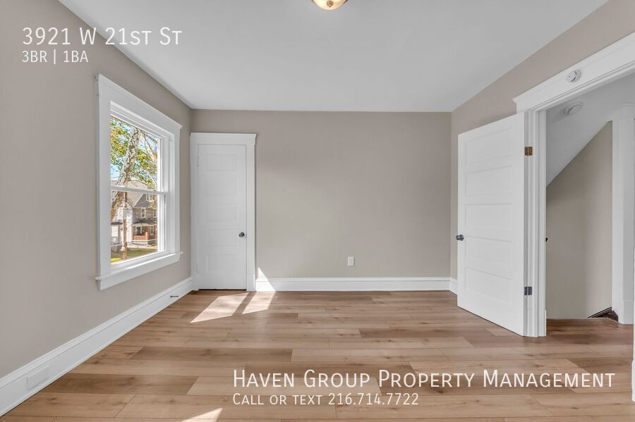 3921 W 21st St, Cleveland, Ohio, 44109- Spacious 3-bed 1-bath single-family home! property image