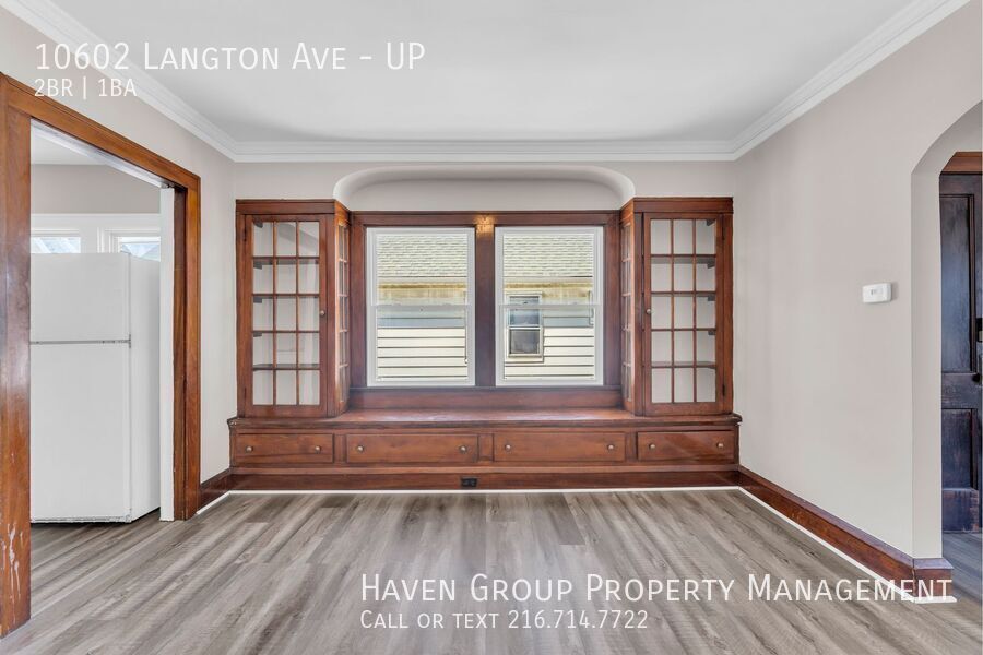 10602 Langton Ave | UP, Garfield Heights, Ohio, 44125 - Spacious 2-bed 1-bath multi-family home! property image