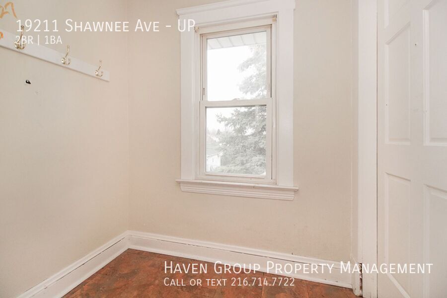 19211 Shawnee Ave | UP, Cleveland, Ohio, 44119 - Spacious 2-bed 1-bath multi-family home! property image