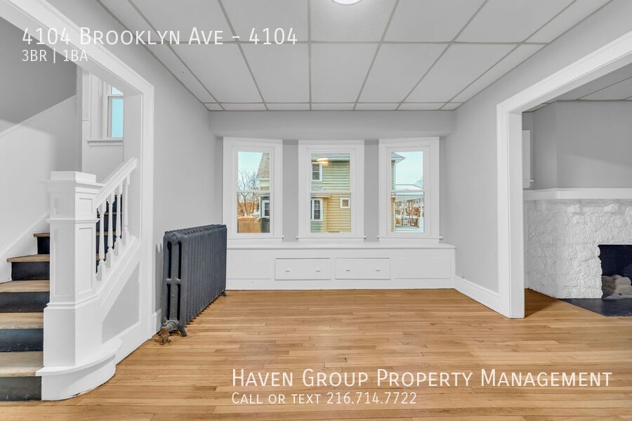 4102 (4104) Brooklyn Ave | Left Side, Cleveland, Ohio, 44109 - Spacious 3-bed 1-bath multi-family home! property image