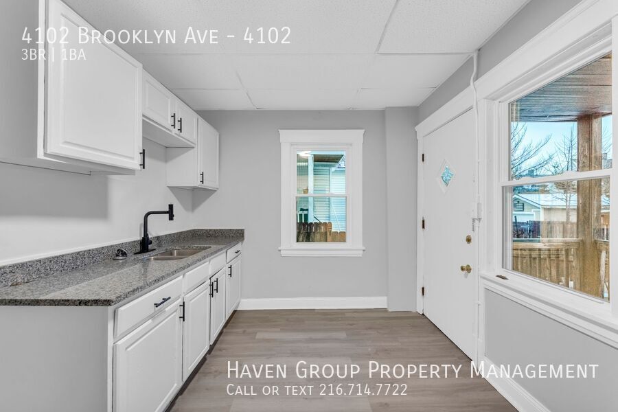 4102 Brooklyn Ave | Right Side, Cleveland, Ohio, 44109 - Spacious 3-bed 1-bath multi-family home! property image