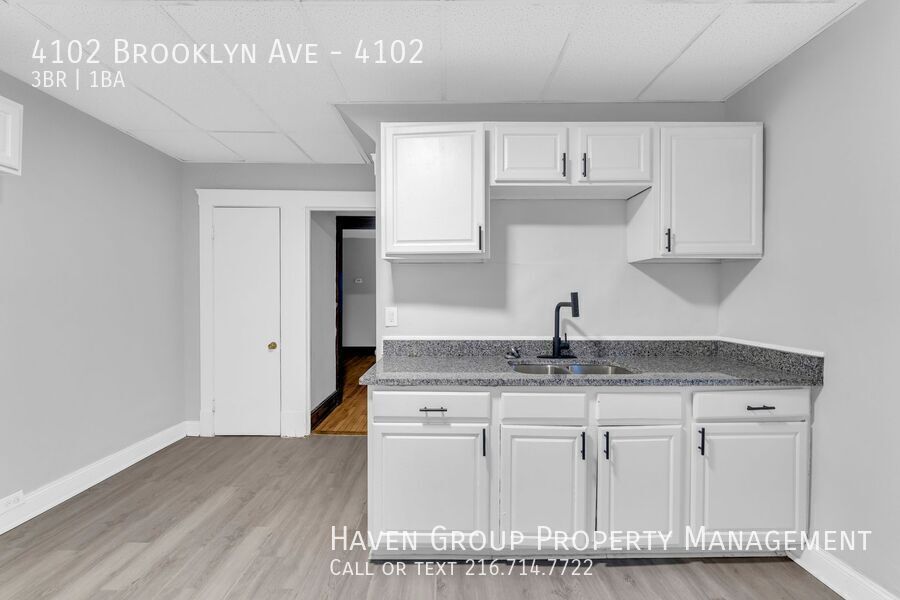 4102 Brooklyn Ave | Right Side, Cleveland, Ohio, 44109 - Spacious 3-bed 1-bath multi-family home! property image