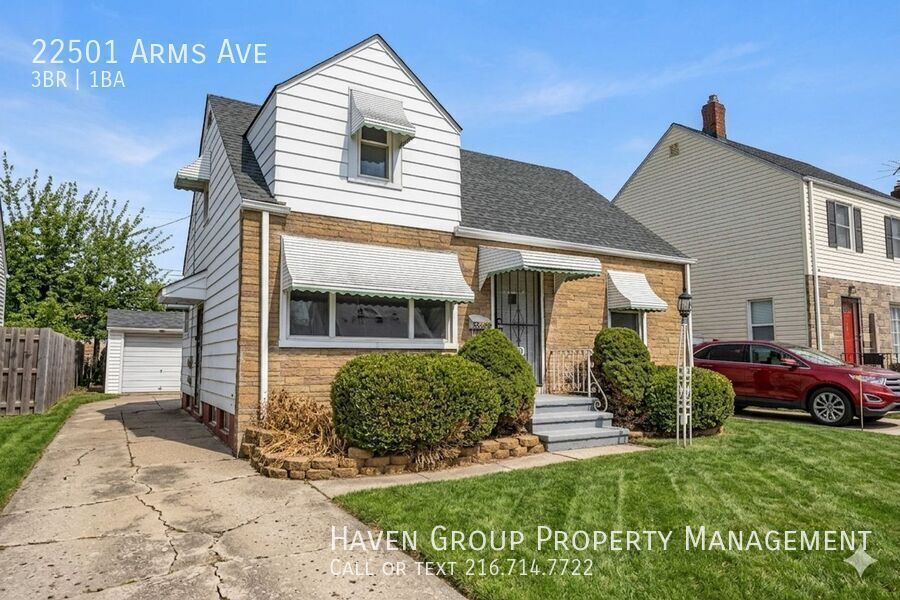 22501 Arms Ave, Euclid - Spacious 3-bed 1-bath single-family home! property image