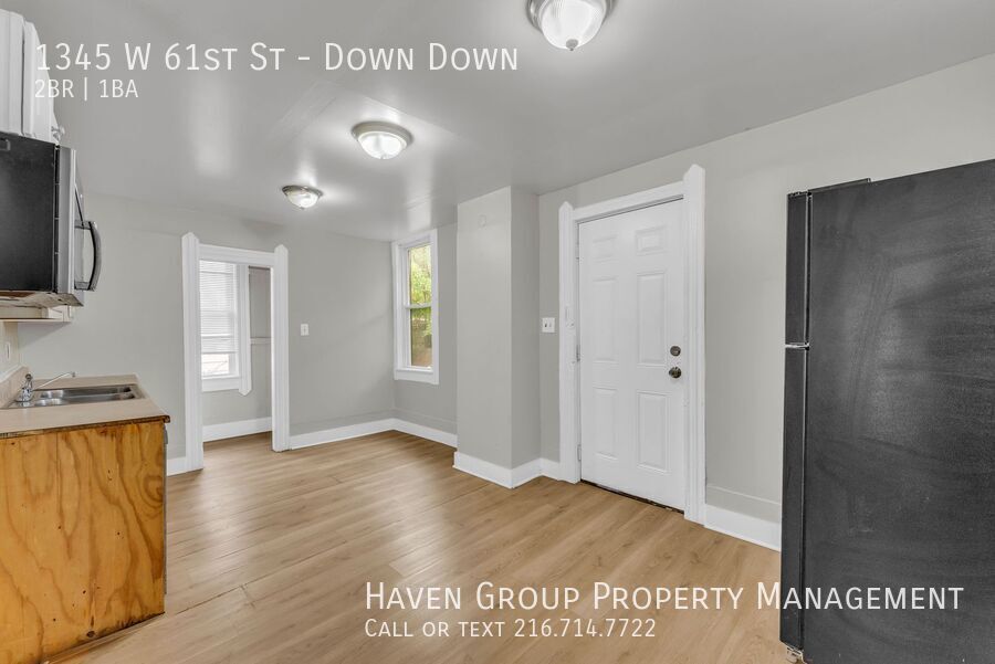 1345 W 61st St | DN, Cleveland, Ohio, 44102 - Spacious 2-bed 1-bath multi-family home! property image