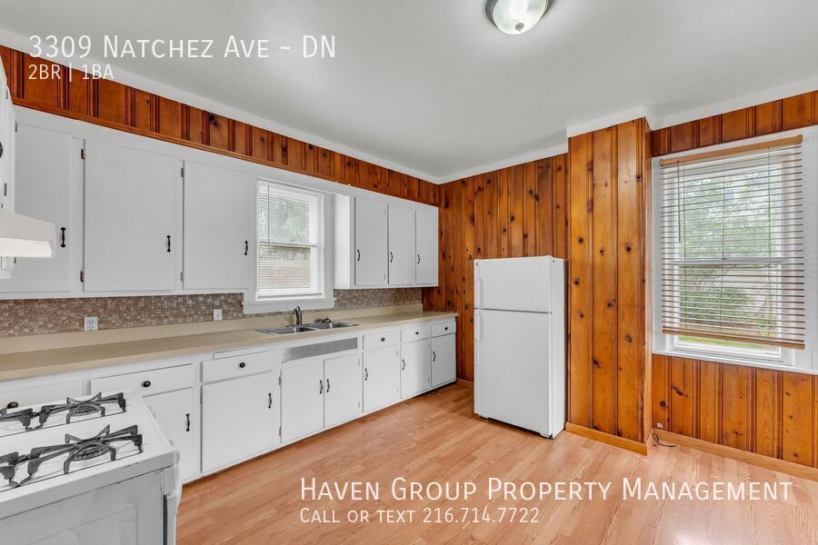 3309 Natchez Ave | DN, Cleveland, Ohio, 44109 - Spacious 2-bed 1-bath multi-family home! property image