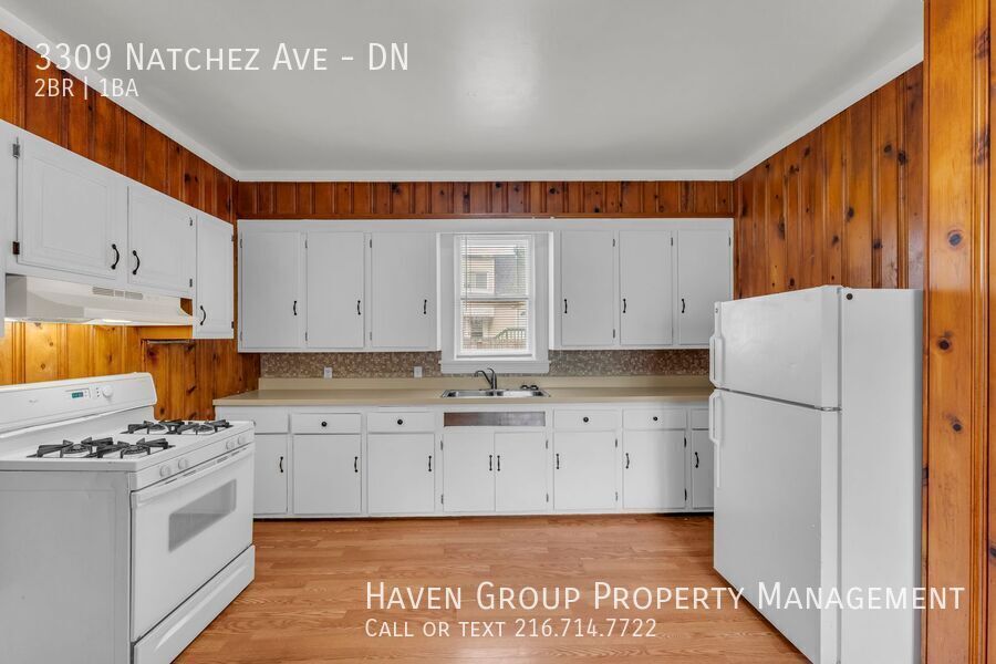 3309 Natchez Ave | DN, Cleveland, Ohio, 44109 - Spacious 2-bed 1-bath multi-family home! property image