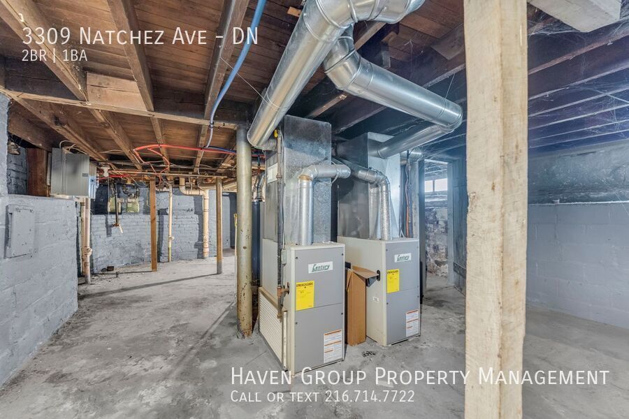 3309 Natchez Ave | DN, Cleveland, Ohio, 44109 - Spacious 2-bed 1-bath multi-family home! property image