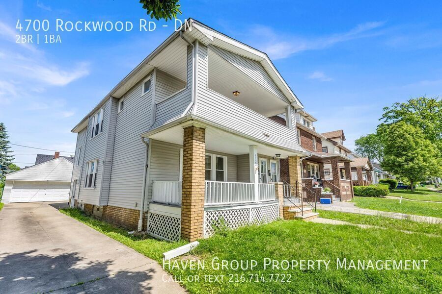 4700 Rockwood Rd | DN, Garfield Heights, Ohio, 44125 - Spacious 2-bed 1-bath multi-family home! property image