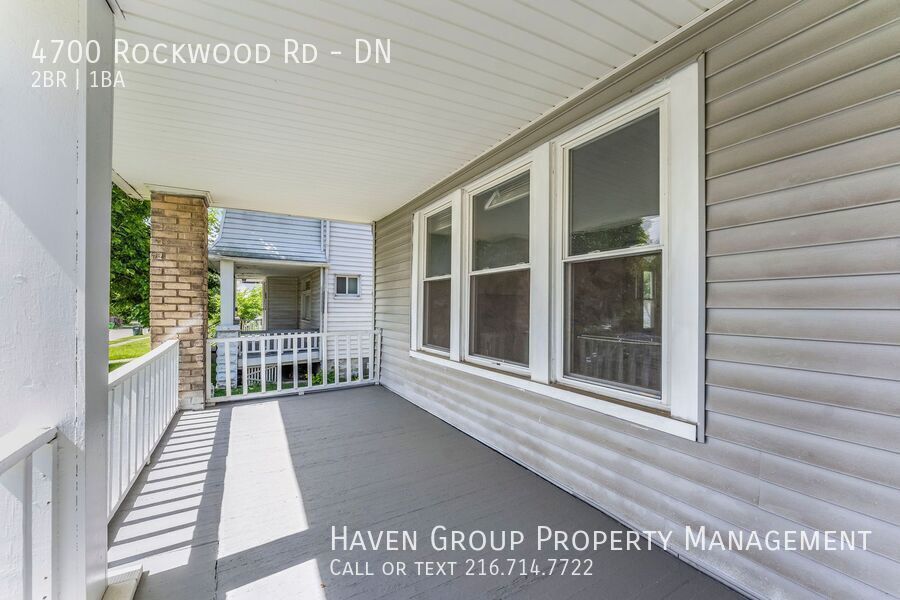 4700 Rockwood Rd | DN, Garfield Heights, Ohio, 44125 - Spacious 2-bed 1-bath multi-family home! property image