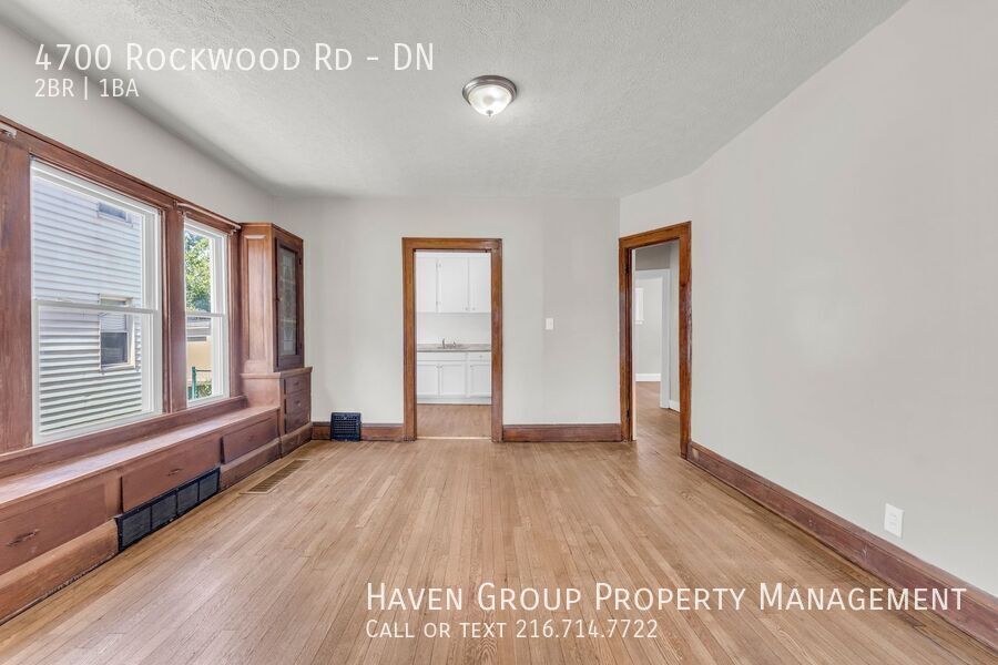 4700 Rockwood Rd | DN, Garfield Heights, Ohio, 44125 - Spacious 2-bed 1-bath multi-family home! property image