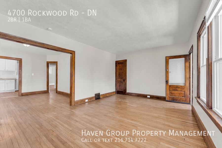 4700 Rockwood Rd | DN, Garfield Heights, Ohio, 44125 - Spacious 2-bed 1-bath multi-family home! property image