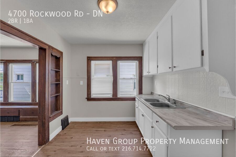4700 Rockwood Rd | DN, Garfield Heights, Ohio, 44125 - Spacious 2-bed 1-bath multi-family home! property image