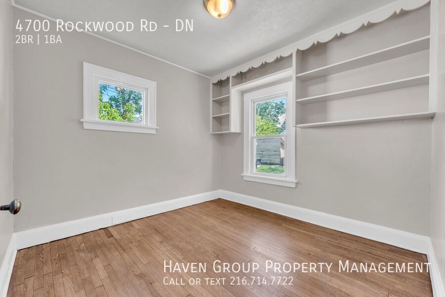 4700 Rockwood Rd | DN, Garfield Heights, Ohio, 44125 - Spacious 2-bed 1-bath multi-family home! property image
