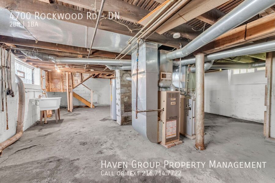 4700 Rockwood Rd | DN, Garfield Heights, Ohio, 44125 - Spacious 2-bed 1-bath multi-family home! property image