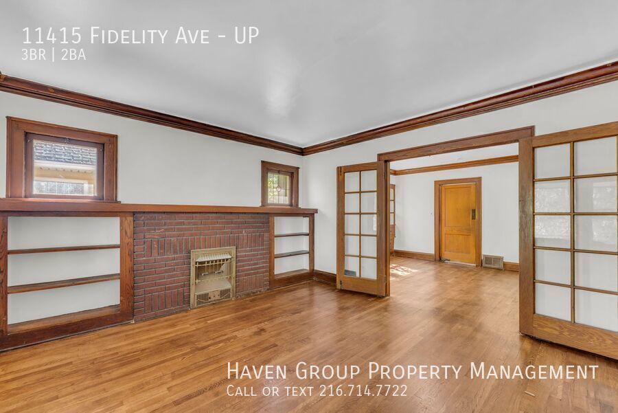 11415 Fidelity Ave | UP, Cleveland, Ohio, 44111 - Spacious 3-bed 1.5-bath multi-family home! property image