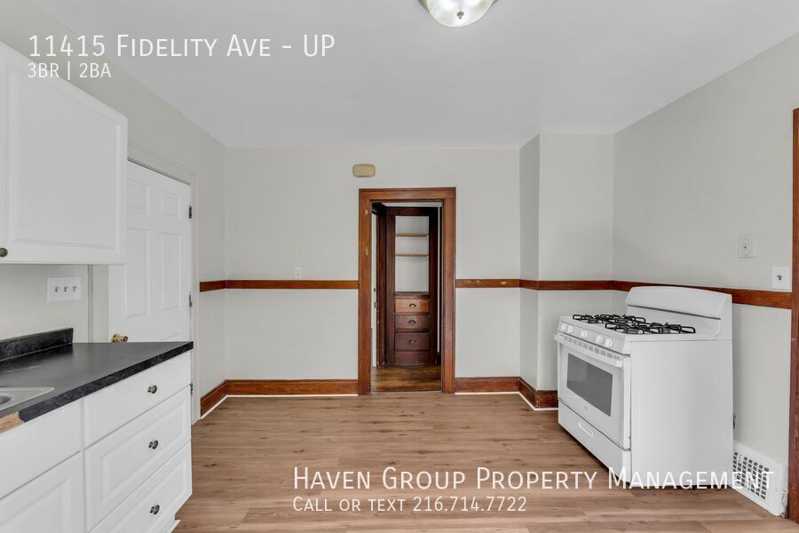 11415 Fidelity Ave | UP, Cleveland, Ohio, 44111 - Spacious 3-bed 1.5-bath multi-family home! property image