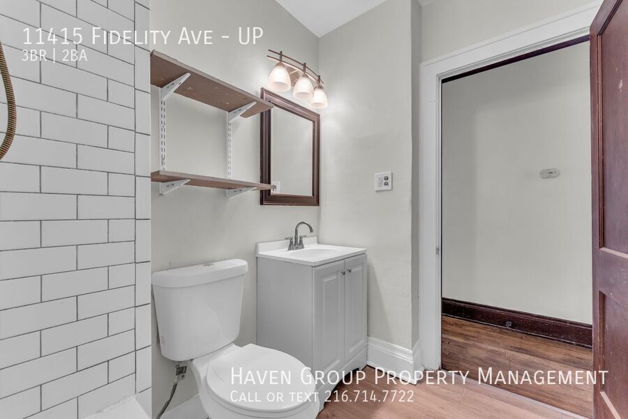 11415 Fidelity Ave | UP, Cleveland, Ohio, 44111 - Spacious 3-bed 1.5-bath multi-family home! property image