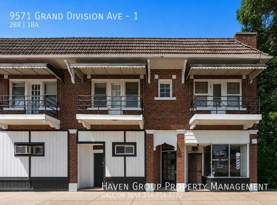 4600 Grand Division Ave | Unit 1, Cleveland, Ohio, 44125 - Spacious 2-bed 1-bath apartment!  property image