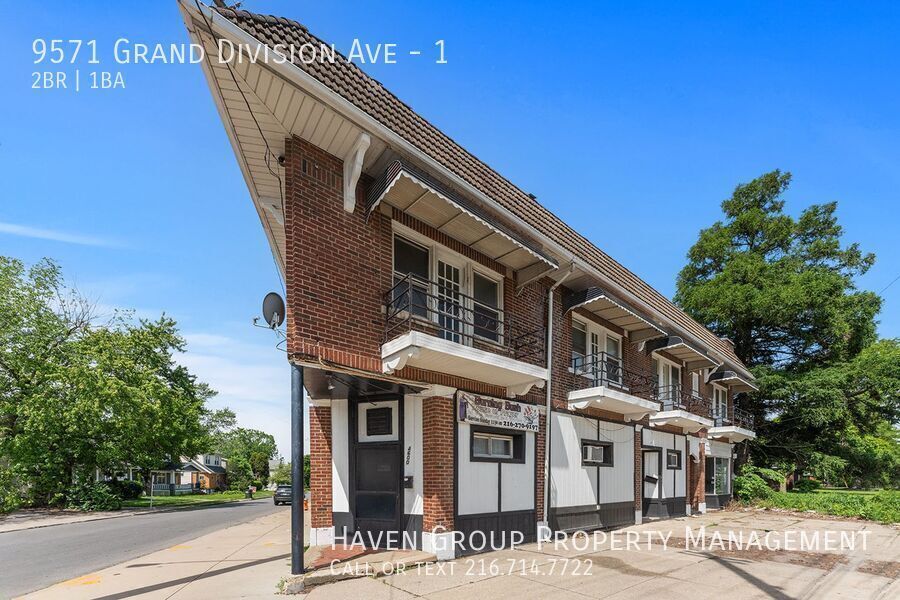 4600 Grand Division Ave | Unit 1, Cleveland, Ohio, 44125 - Spacious 2-bed 1-bath apartment!  property image