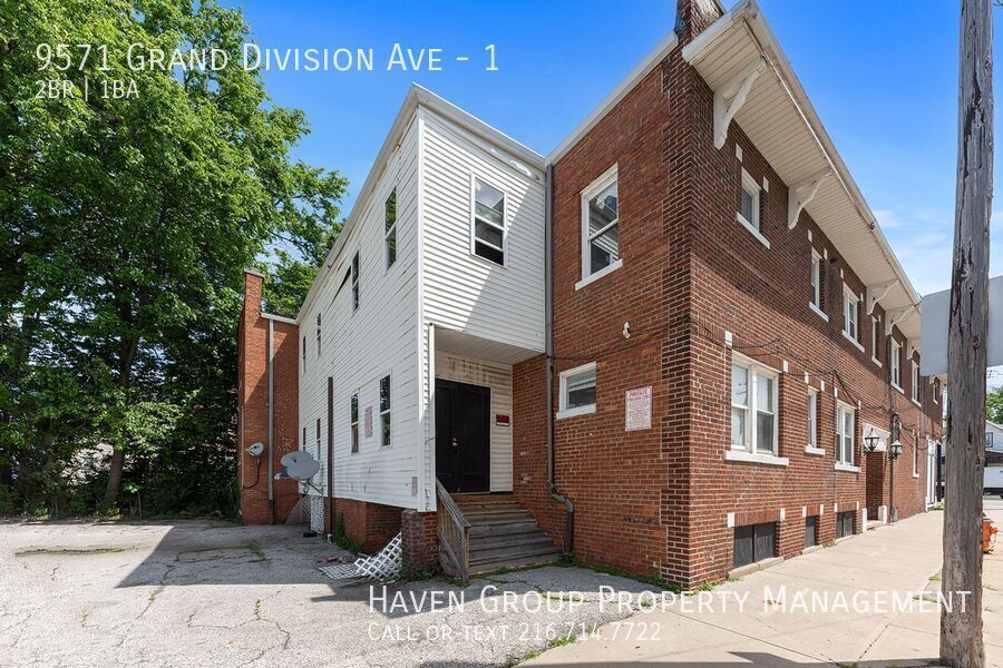 4600 Grand Division Ave | Unit 1, Cleveland, Ohio, 44125 - Spacious 2-bed 1-bath apartment!  property image