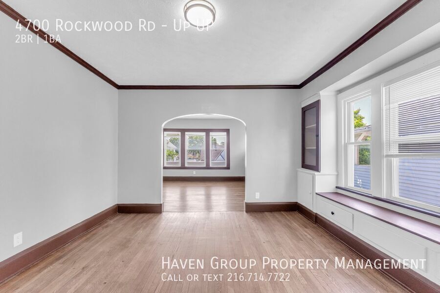 4700 Rockwood Rd | UP, Garfield Heights, Ohio, 44125 - Spacious 2-bed 1-bath multi-family home! property image