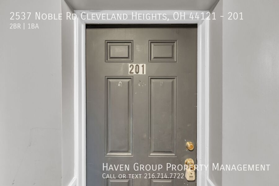 2537 Noble Rd | Apt 201, Cleveland Heights, Ohio, 44121 - Spacious 2-bed 1-bath apartment! property image