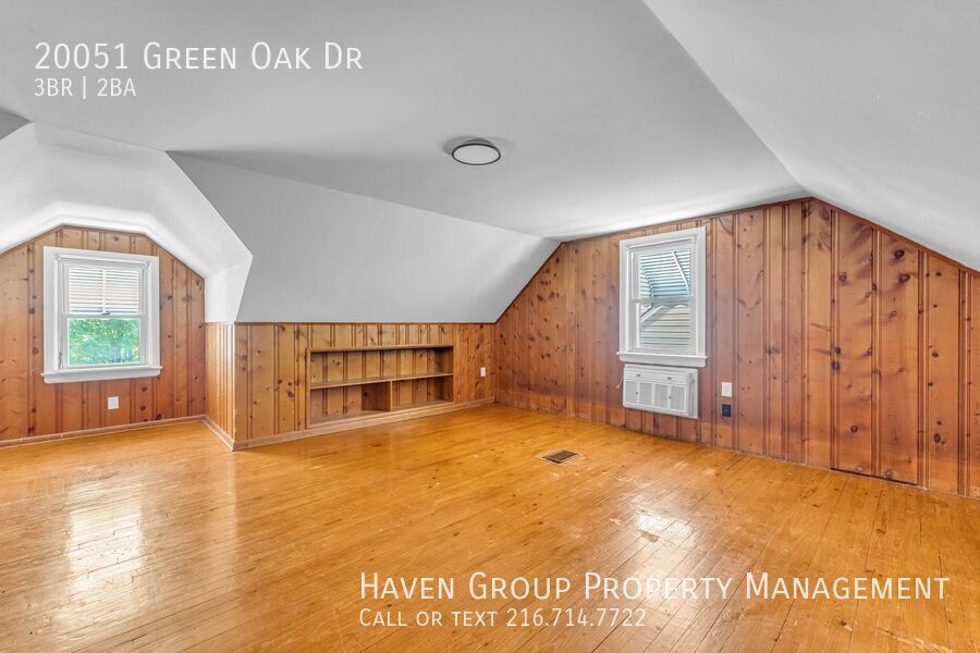 20051 Green Oak Dr, Euclid, Ohio, 44117- Spacious 3-bed 1.5 -bath single-family home! property image