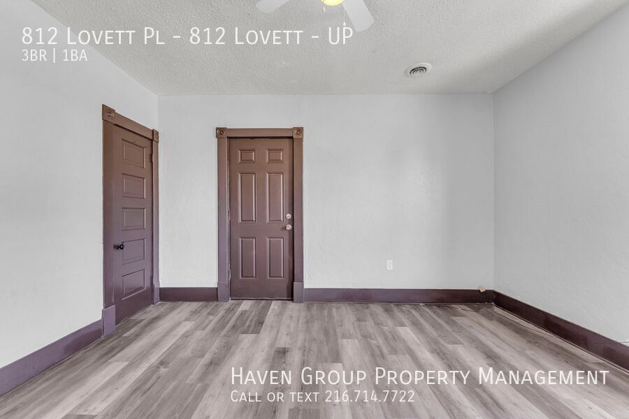 812 Lovett PIace | UP, Lorain, Ohio, 44052 - Spacious 3-bed 1-bath multi-family home! property image