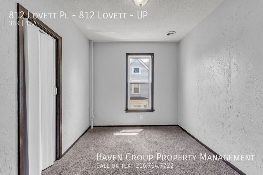 812 Lovett PIace | UP, Lorain, Ohio, 44052 - Spacious 3-bed 1-bath multi-family home! property image