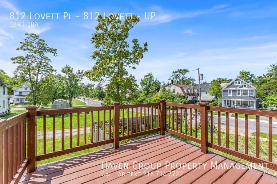 812 Lovett PIace | UP, Lorain, Ohio, 44052 - Spacious 3-bed 1-bath multi-family home! property image
