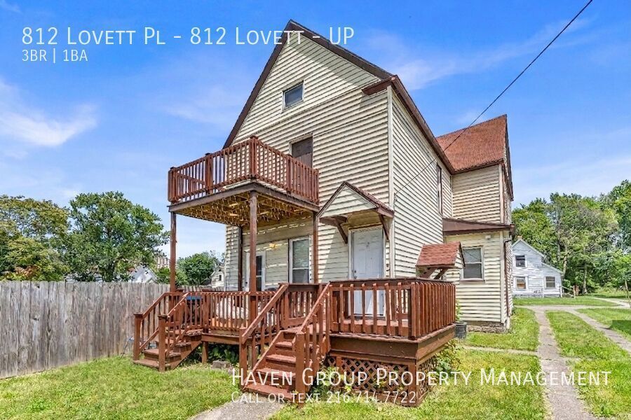 812 Lovett PIace | UP, Lorain, Ohio, 44052 - Spacious 3-bed 1-bath multi-family home! property image