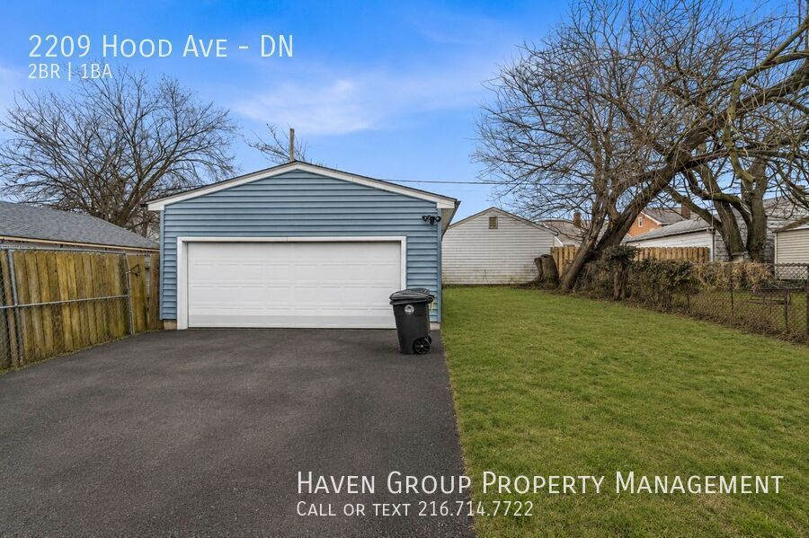 2209 Hood Ave| DN, Cleveland, Ohio, 44109 - Spacious 2-bed 1-bath multi-family home! property image