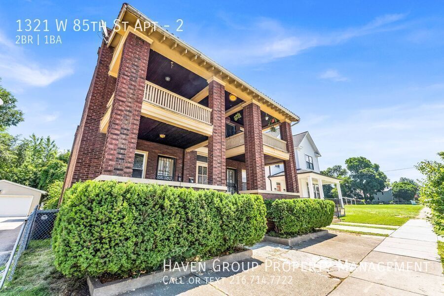 1321 W 85th St | Apt 2, Cleveland, Ohio, 44102 - Spacious 2-bed 1-bath apartment! property image