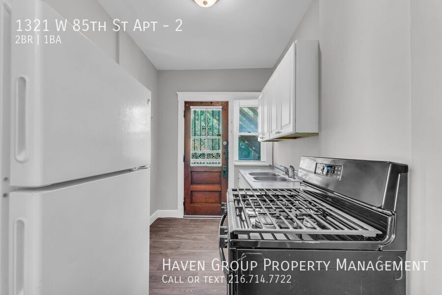 1321 W 85th St | Apt 2, Cleveland, Ohio, 44102 - Spacious 2-bed 1-bath apartment! property image