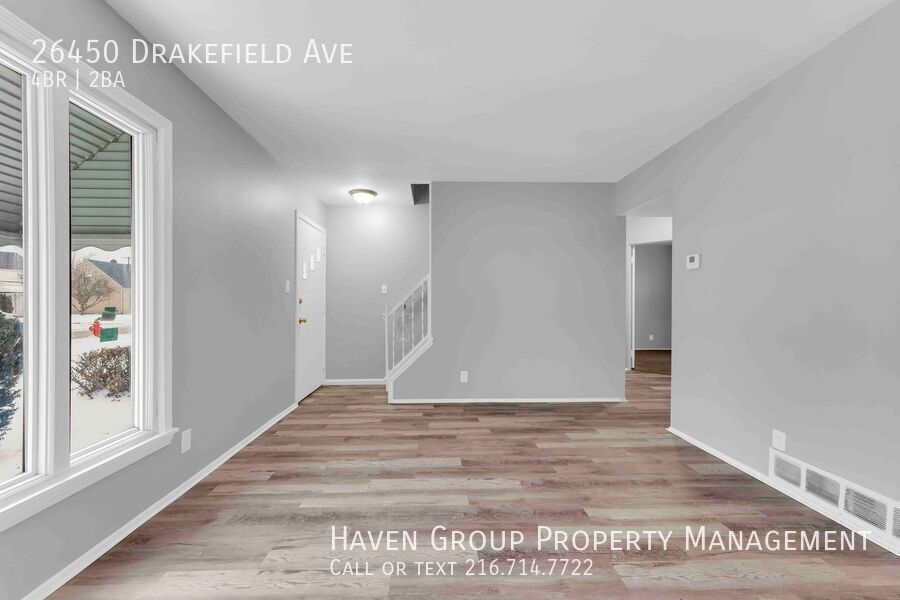26450 Drakefield Ave, Euclid, Ohio, 44132- Spacious 4-bed 1.5 -bath single-family home! property image