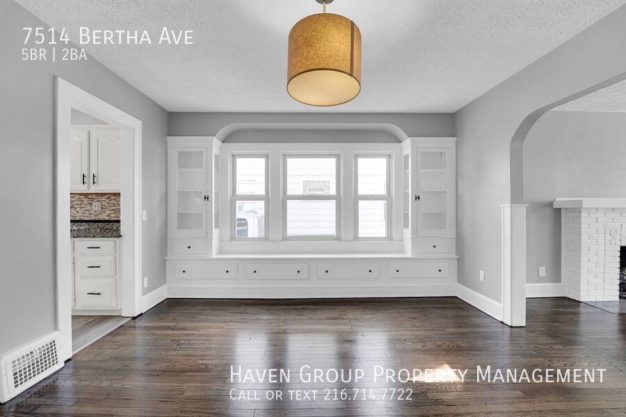 7514 Bertha Ave, Parma, Ohio, 44129- Spacious 5-bed 2-bath single-family home! property image