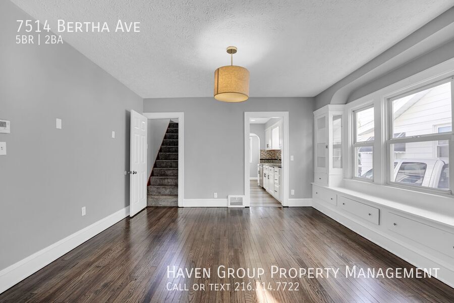 7514 Bertha Ave, Parma, Ohio, 44129- Spacious 5-bed 2-bath single-family home! property image
