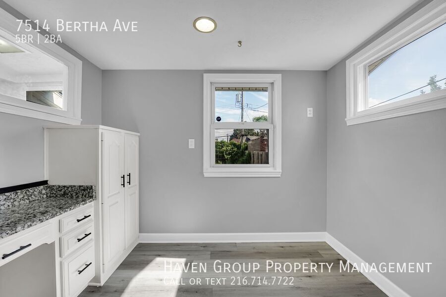 7514 Bertha Ave, Parma, Ohio, 44129- Spacious 5-bed 2-bath single-family home! property image