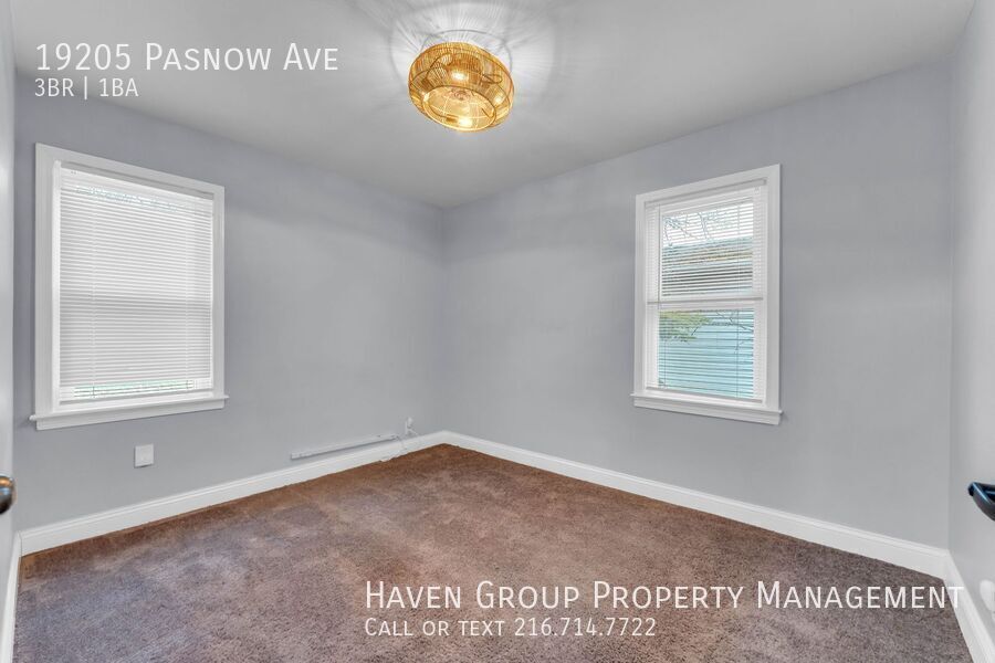 19205 Pasnow Ave, Euclid - Spacious 3-bed 1-bath single-family home! property image
