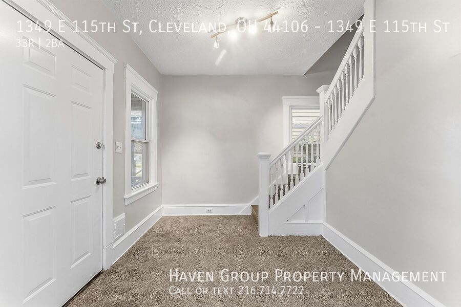 1349 E 115th St, Cleveland, OH 44106- Spacious 3-bed 1.5 -bath single-family home! property image