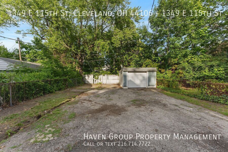 1349 E 115th St, Cleveland, OH 44106- Spacious 3-bed 1.5 -bath single-family home! property image