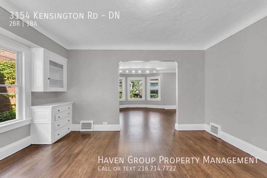 3154 Kensington Rd | DN, Cleveland Heights, Ohio, 44118 - Spacious 2-bed 1-bath multi-family home! property image