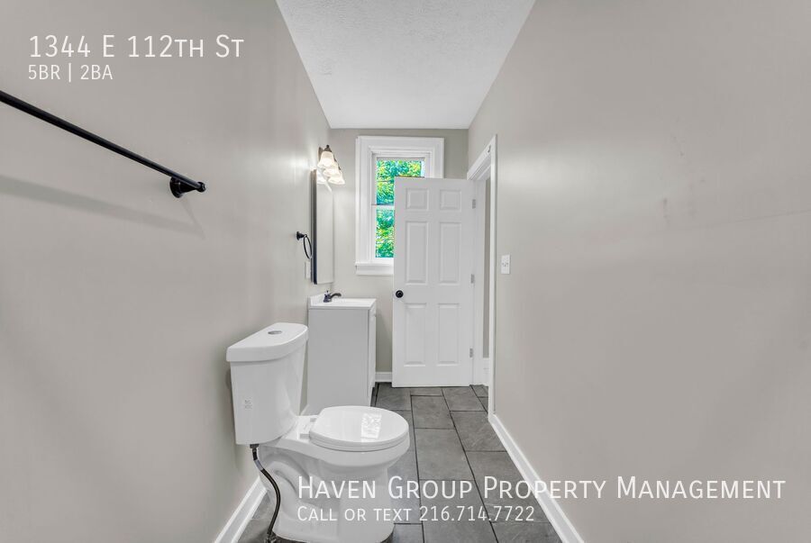 1344 E 112th St, Cleveland, OH 44106- Spacious 5-bed 2-bath single-family home! property image