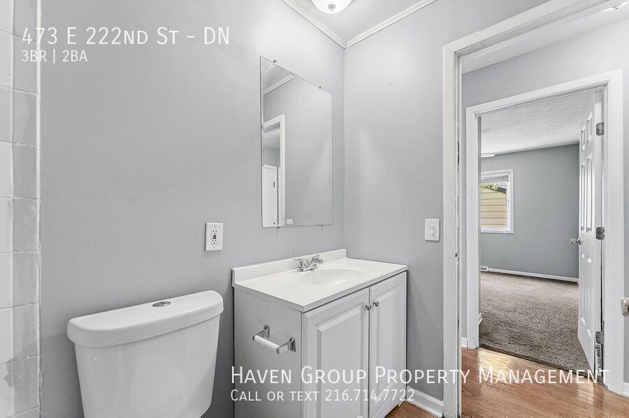 473 E 222nd St | DN, Euclid, Ohio, 44123 - Spacious 3-bed 1.5-bath multi-family home! property image