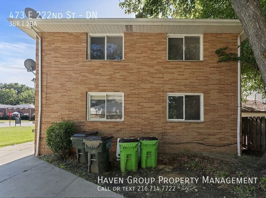 473 E 222nd St | DN, Euclid, Ohio, 44123 - Spacious 3-bed 1.5-bath multi-family home! property image